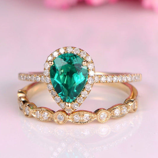 Emerald engagement ring wedding ring set 6x8mm pear cut emerald ring solid 14k yellow gold art deco diamond matching band bridal ring set
