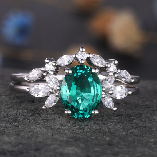 Emerald Wedding Ring Set Emerald Engagement Ring Moissanite Matching Band 6x8mm Oval Cut Emerald Stacking Bridal Set Art Deco Eternity Ring