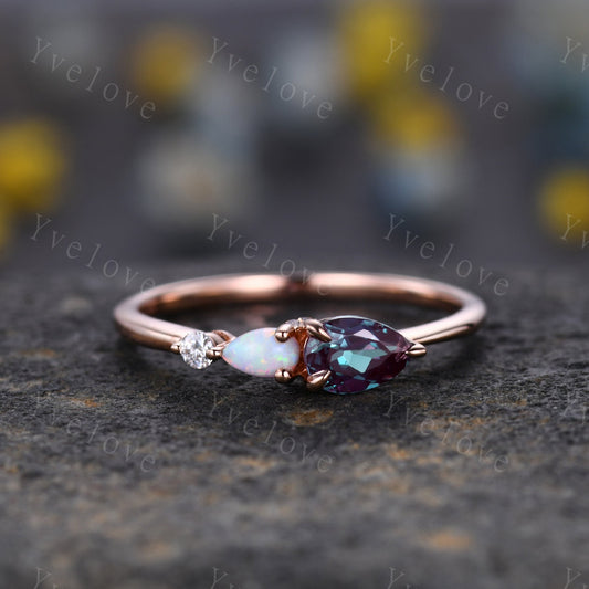 Vintage Alexandrite Opal Engagement Ring,Pear Cut Gems,Art Deco Moissanite Wedding Band,3 Stone Unique Women Bridal Promise Ring,Customized