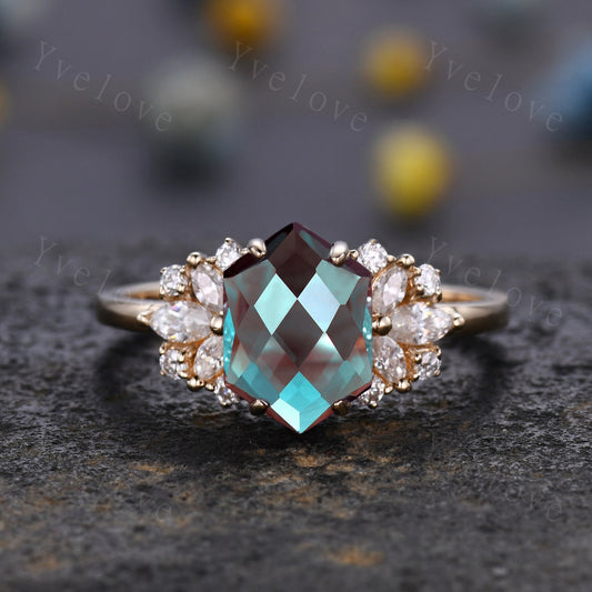 Vintage Alexandrite engagement ring,Unique Hexagon Alexandrite Ring,Cluster Diamond Ring,Bridal Wedding Ring For Women Gift,Statement Ring