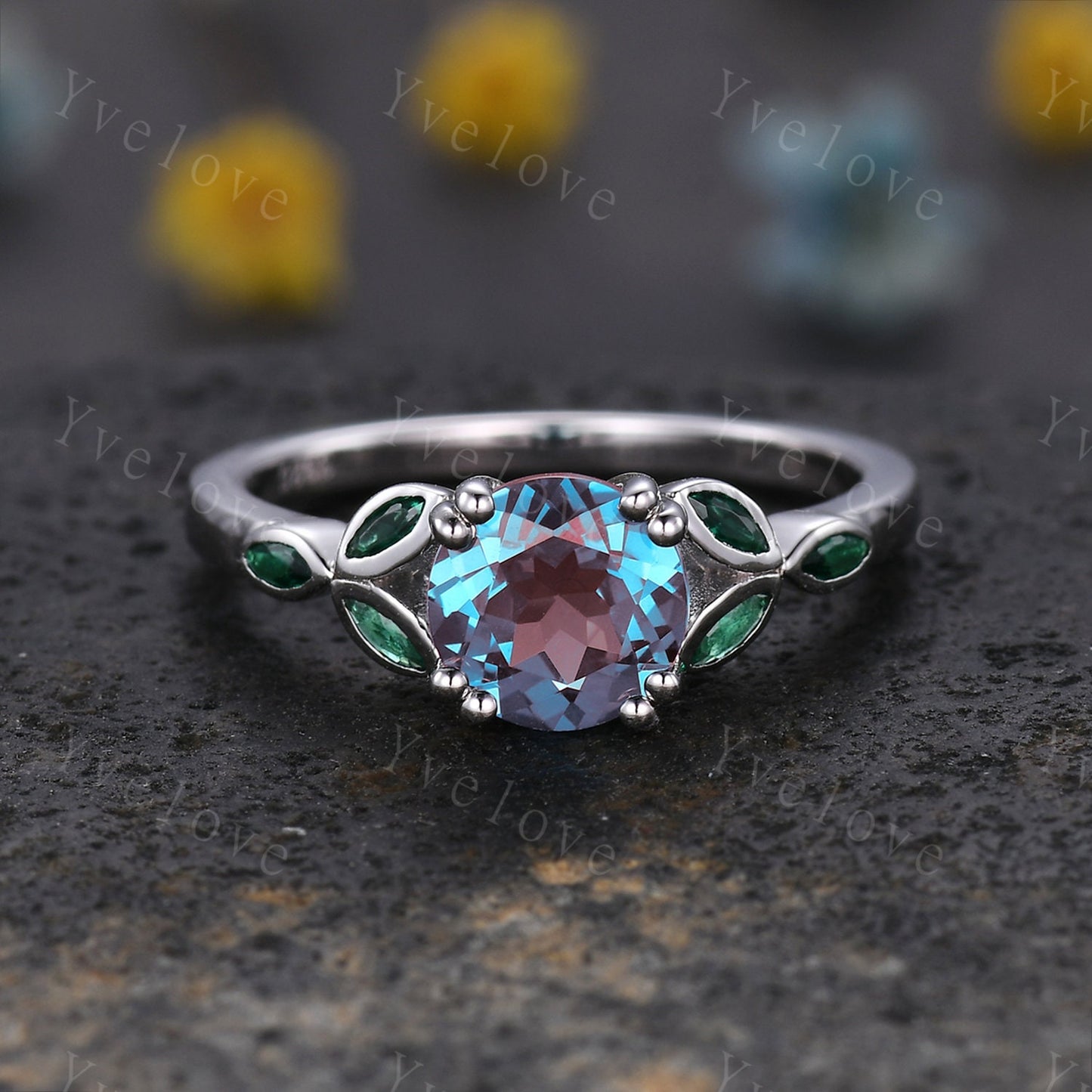 7mm round cut Alexandrite Ring,Vintage Engagement Ring,Color Changing Stone,June Birthstone Ring,Emerald Jewelry Promise Anniversary Ring
